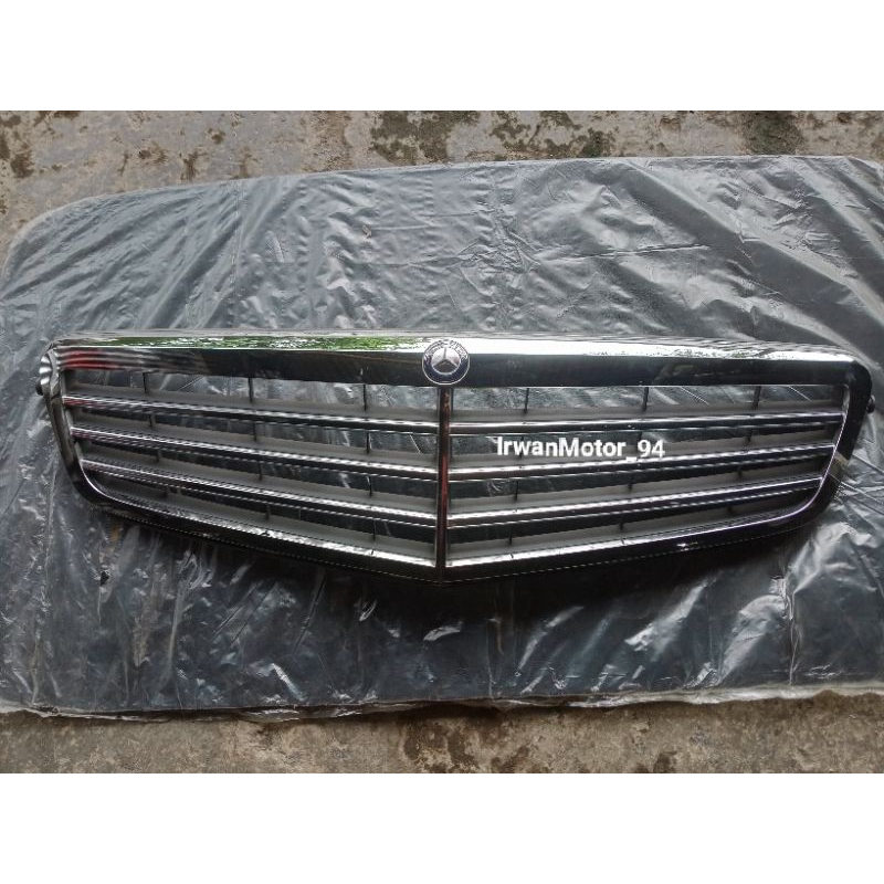 Grill Bumper depan Mercedes Benz C Class C200 W204