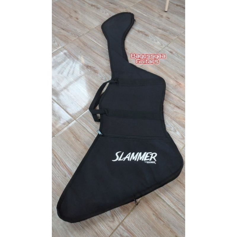 Softcase Gitar Explorer Bekas