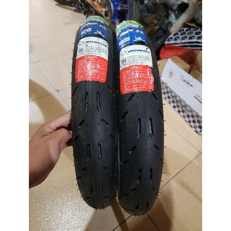 ban luar tubles michelin pilot moto gp michelin