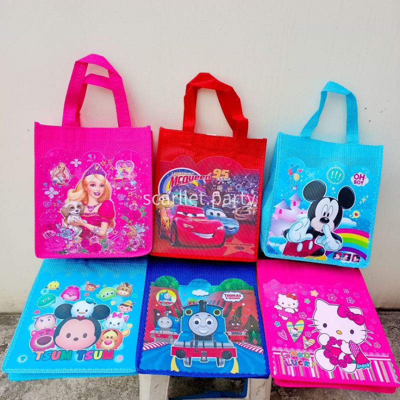 

TAS SNACK ULTAH ANAK ULANG TAUHN GOODIE BAG PAPER BAG TAS SPOUND KARAKTER