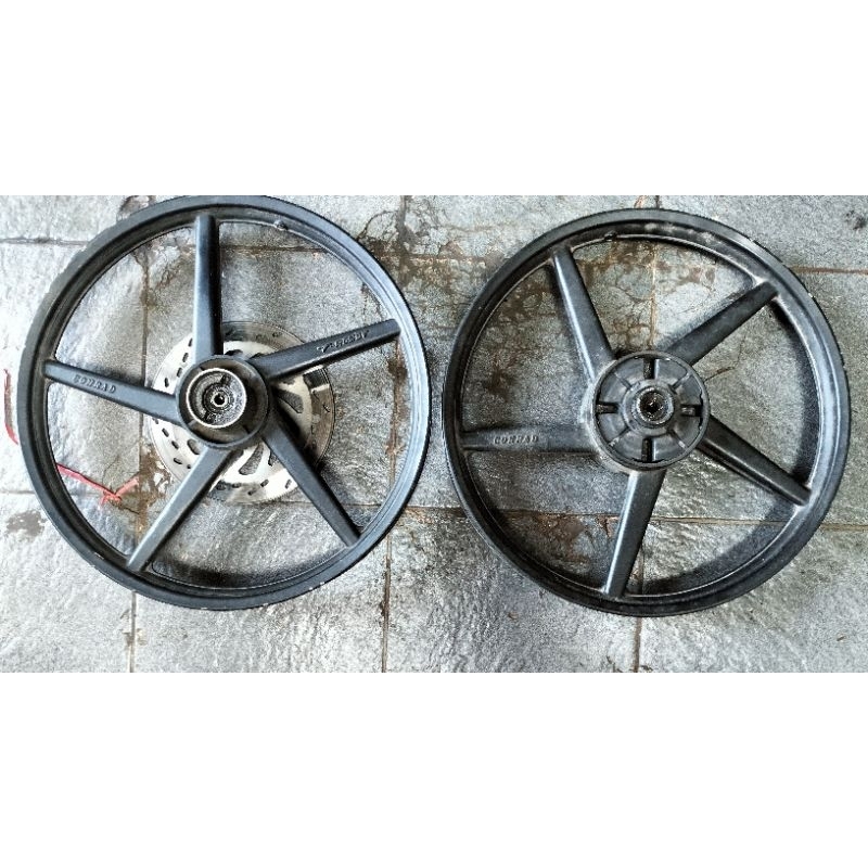 Velg pelek satria 2tak singledisc v rossi