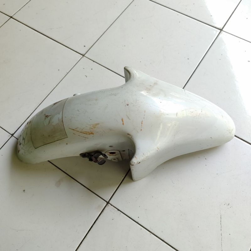 Spakbor Depan Ninja R Ss Putih Original copotan