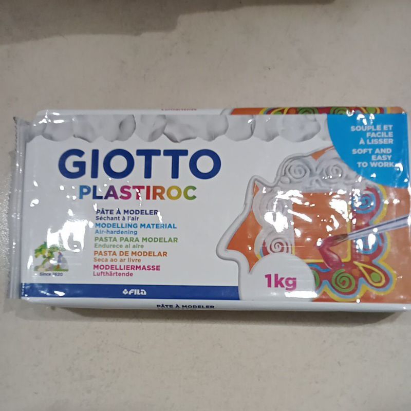 

GIOTTO (plastiroc white& Terracotta)