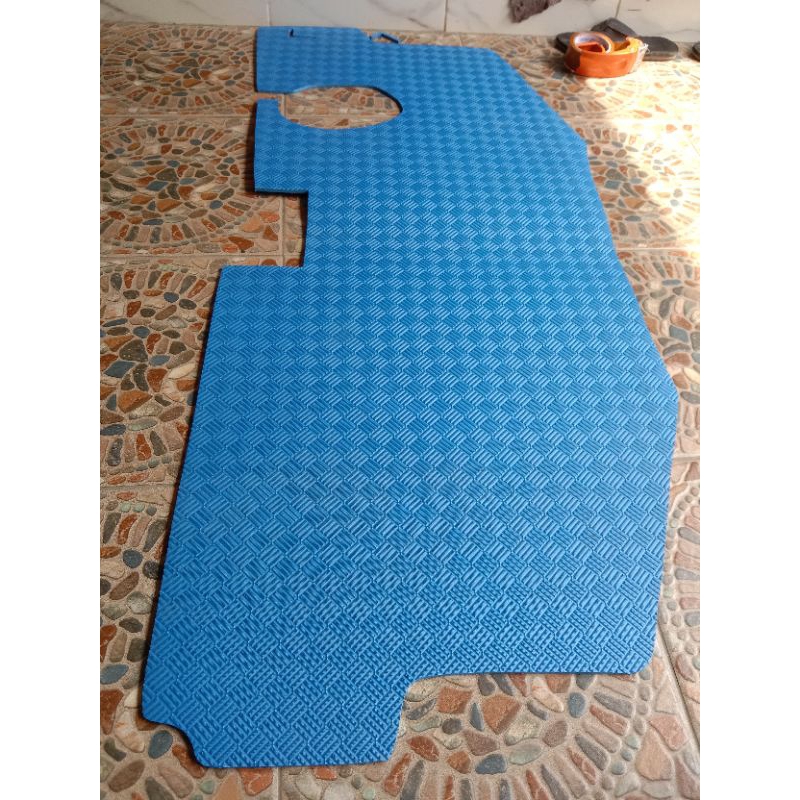 karpet mobil Mitsubishi L300 /karpet supir Mitsubishi L300