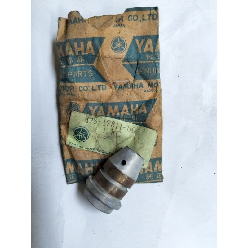 rumah Tachometer Yamaha TZ750A TZ750 nos 438-17811-00 japan