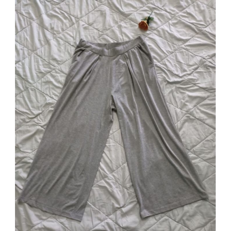 Celana Kulot Brand Annisa Preloved / Celana Kulot Wanita / Celana Kulot Matahari Departement Store /