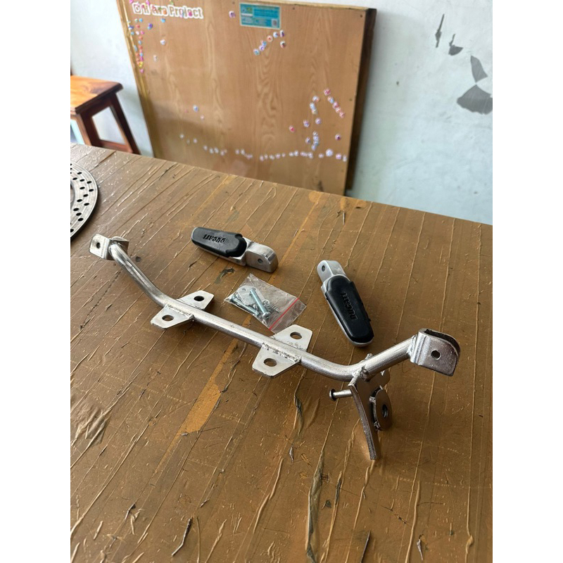 bostep depan mp mono set pijakan ducati
