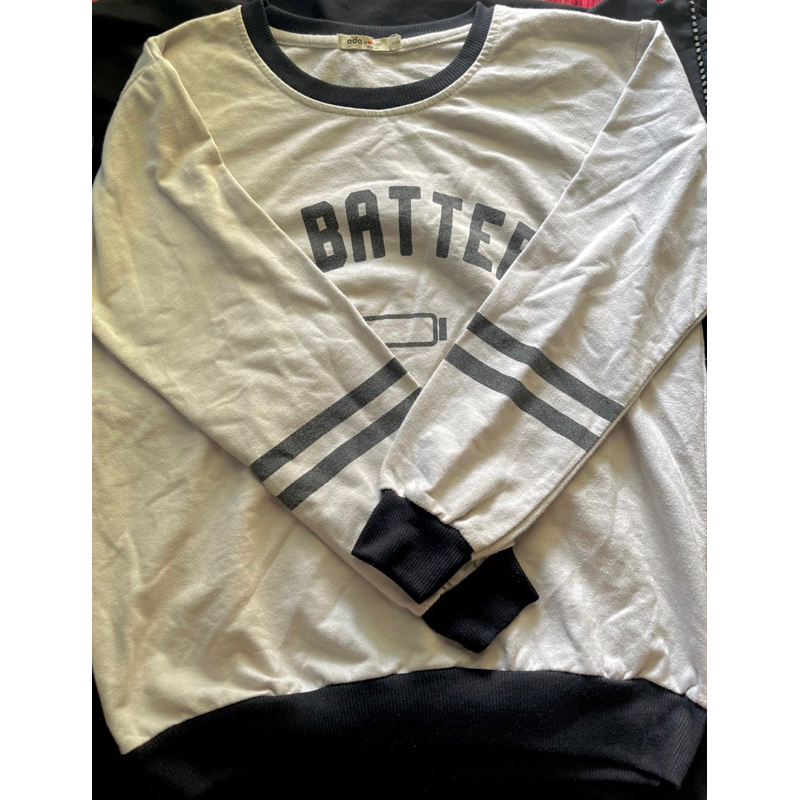 PRELOVED (sweatshirt ada fashion)