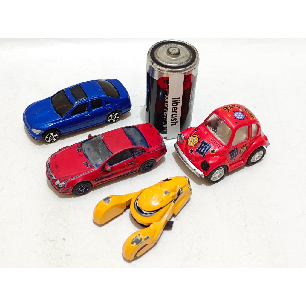 Set Diecast maisto lexus is300 blue , realtoy mercedes benz sl coupe 1/59 red , kinsfun volkswagen b