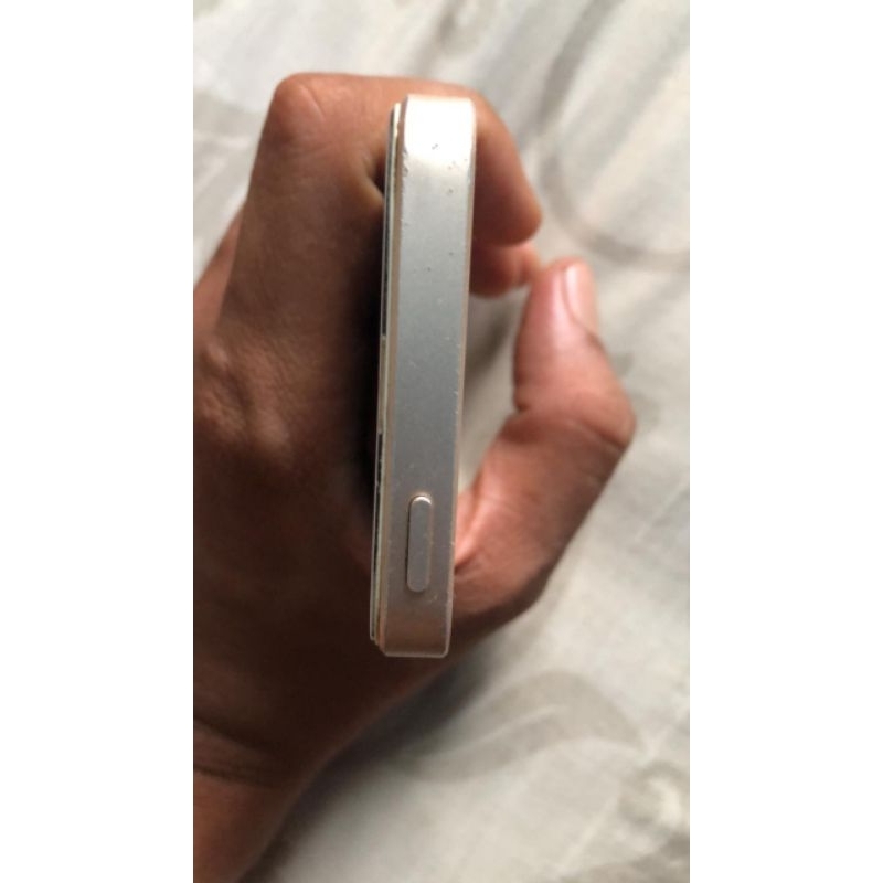 iphone se 2016 second