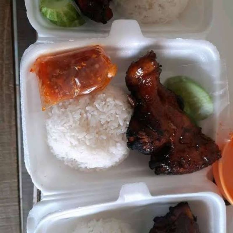 

nasi ayam bakar