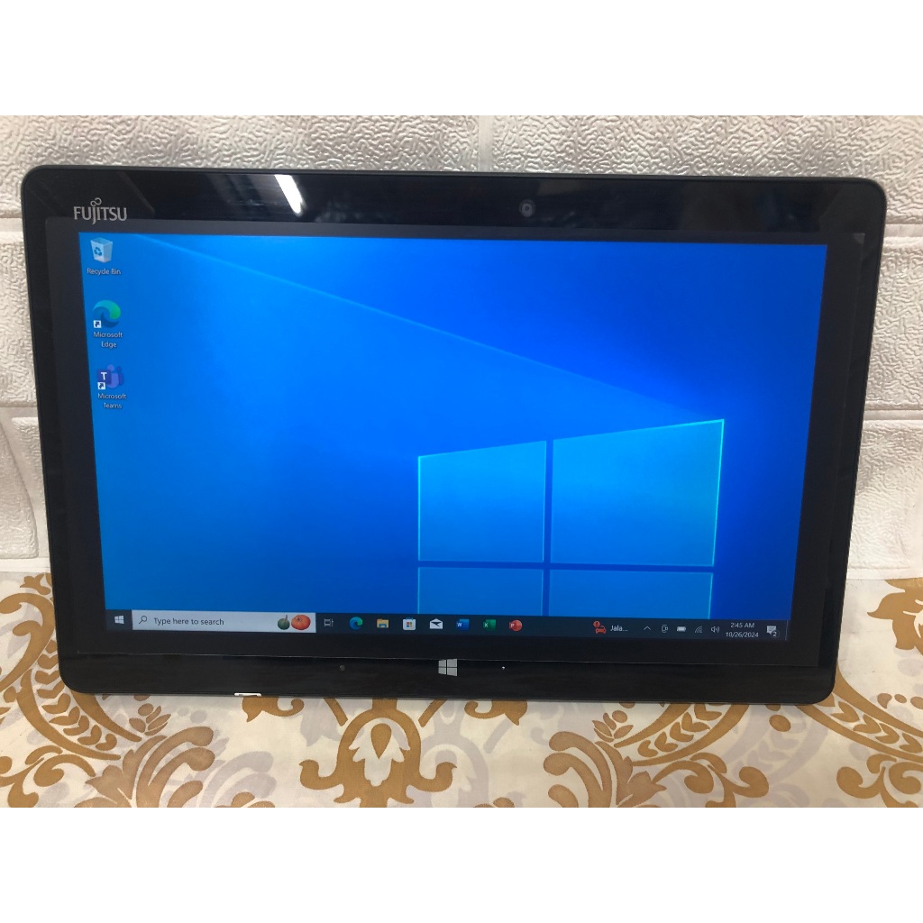 TABLET FUJITSU Q665 CORE M RAM 8GB WIN10  MURAHHHHH
