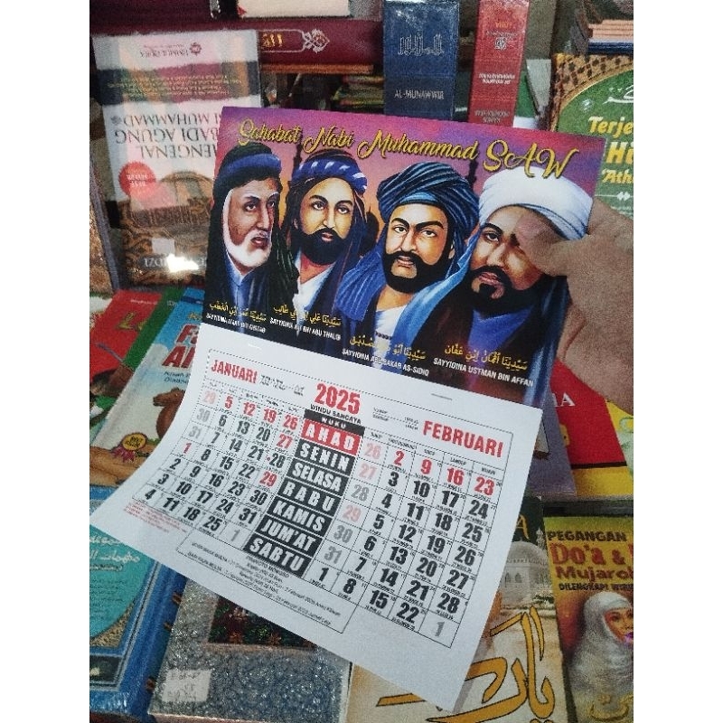 

Kalender 2025 Lengkap (Pengemasan Dgn Bubble wrap ) / Almanak Dinding Tahunan 2025