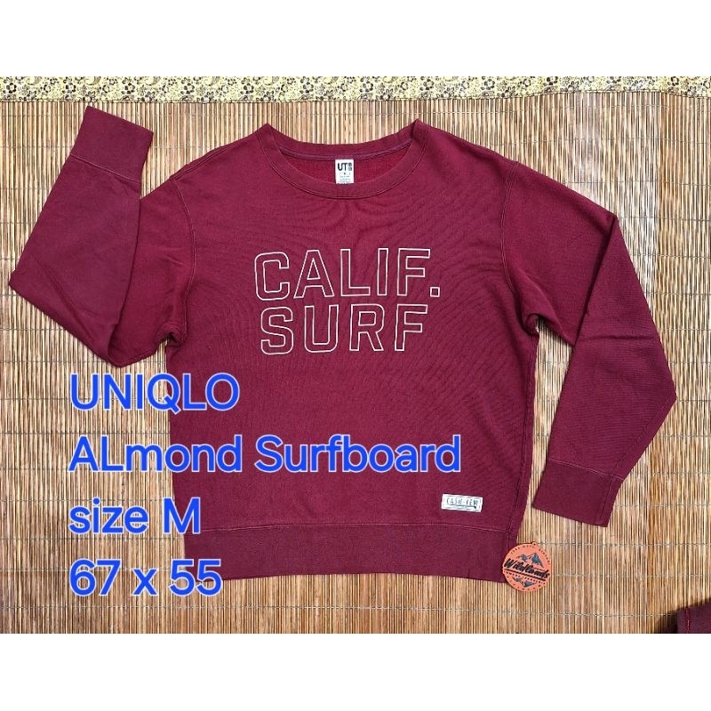 Sweater UNIQLO x Almond Surfboards Crewneck Merah Maroon Pria