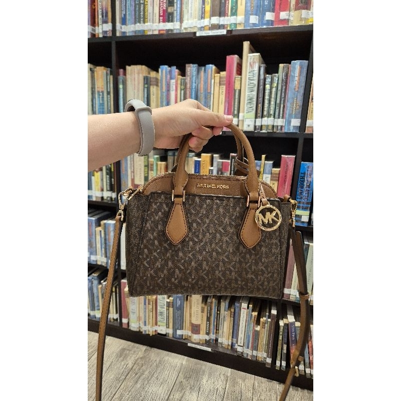 Preloved MK Daria 2in1