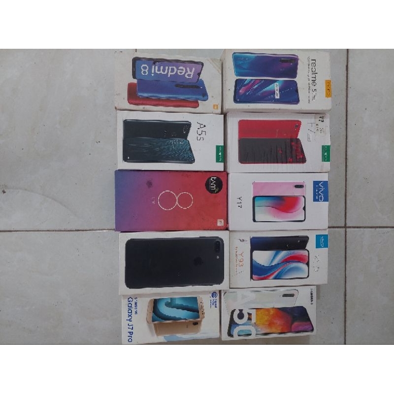 

KARDUS BOX HP BEKAS