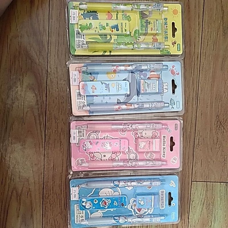 

Set pulpen dan pensil karakter