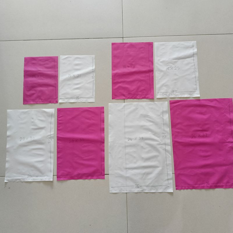 

Plastik Online shop / Plastik Packing Barang (Warna Putih & Pink) / Pcs