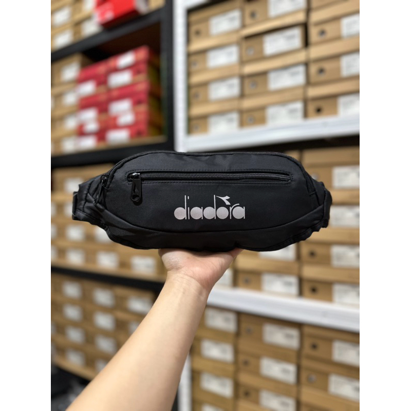 TAS DIADORA CANTONA WAIST BAG BLACK SLING BAG TAS SELEMPANG SHOULDER BAG DIAWB220633B ORIGINAL 100%
