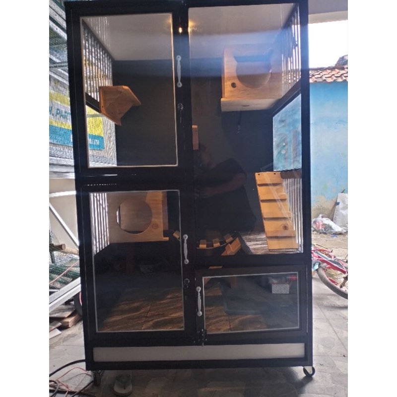 kandang kucing aluminium/ catroom