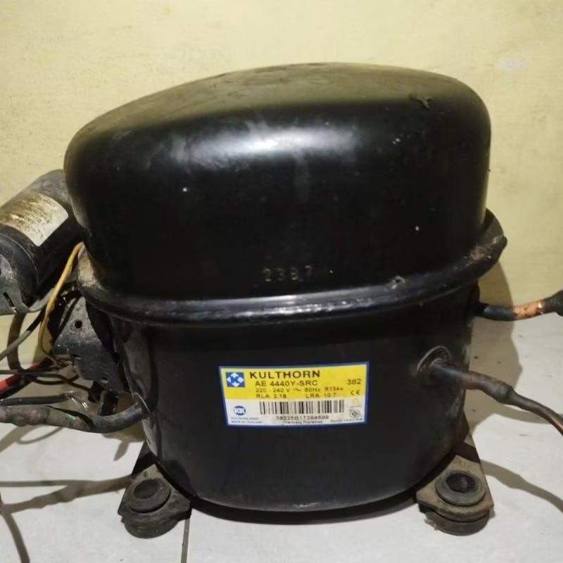 COMPRESSOR KULKAS 1/3 PK KULTRON AE 440Y SRC , EMBRACO EMS 6170 Z , LG  LX 86 LHJF# KOMPRESOR FRIZER