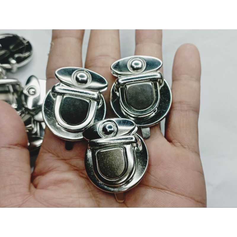 KUNCIAN VARIASI TAS / KUNCIAN TAS (per 1losin/12pcs)