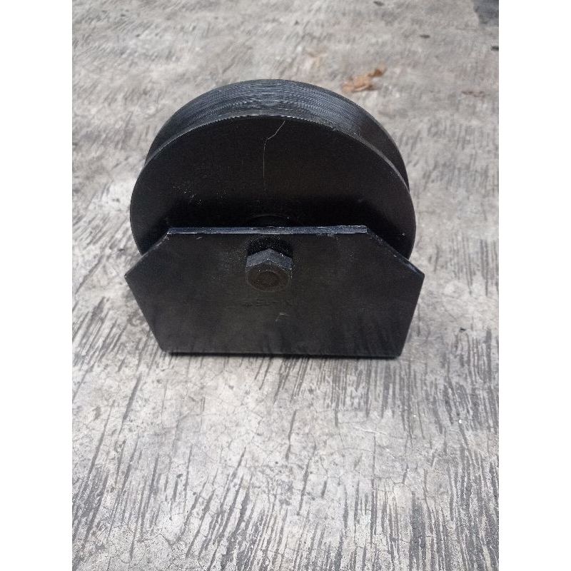 roda pintu pagar/roda pintu gerbang 5 inchi ( rel siku )