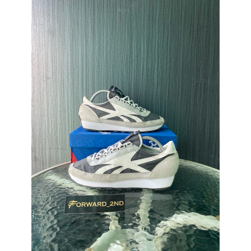 REEBOK AZTEC WHITE GREY