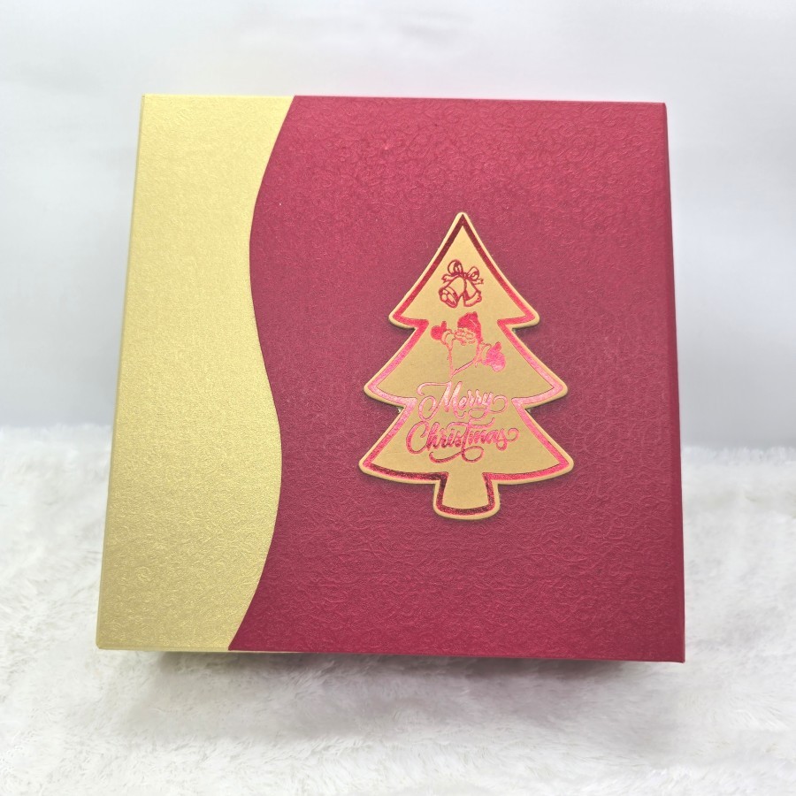 

Box Kue Magnet siku 22x22x8cm / kotak kue lapis legit / hamper natal imlek