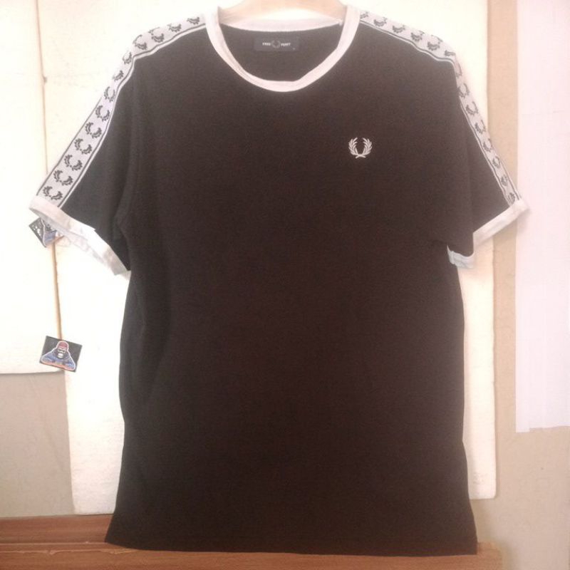 FRED PERRY M6347 taped Ringer t shirt size M fit L SECOND ORIGINAL