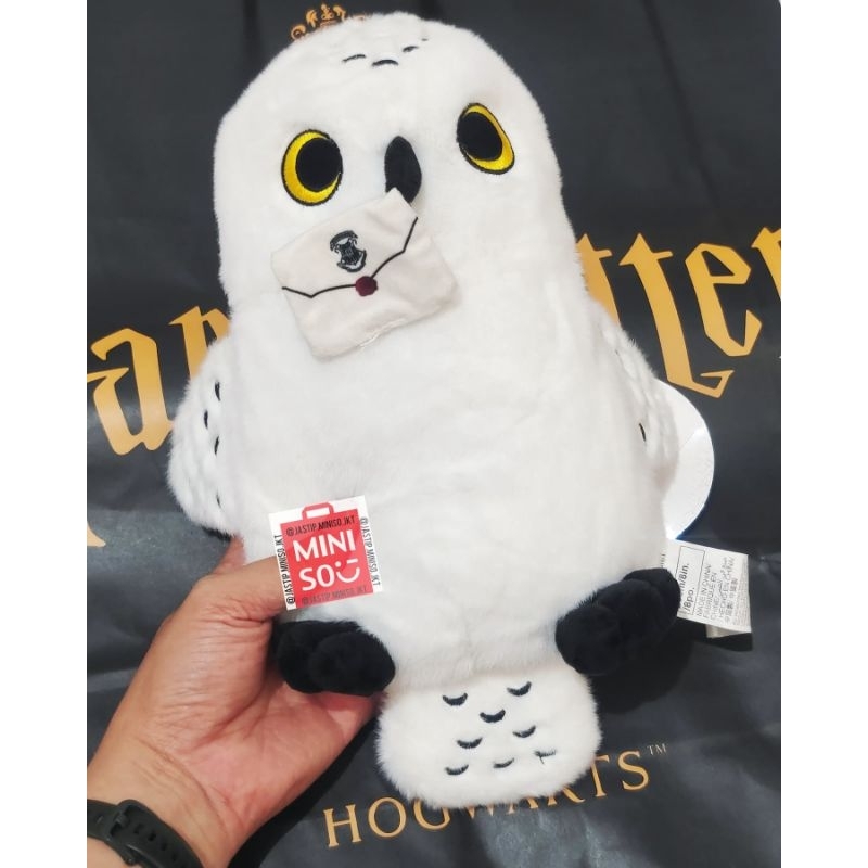 

MINISO x HARRY POTTER Hedwig Stationery Case / Kotak Pensil ✏️ Plush Hedwig HARRY POTTER Collection (25cm)