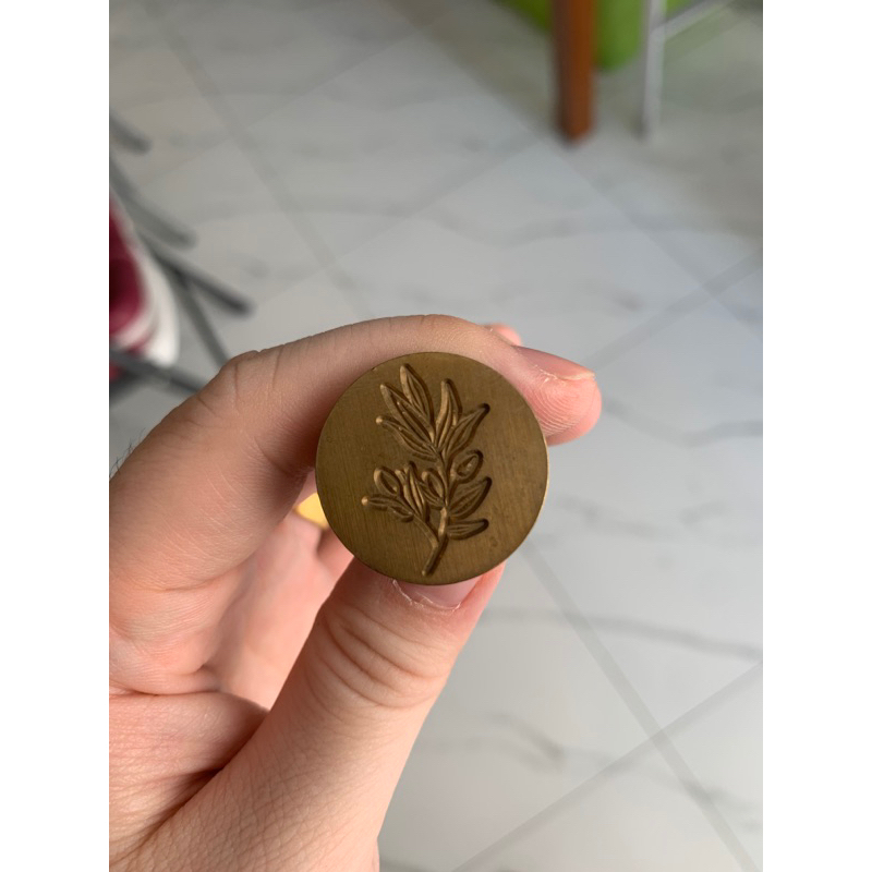 

CUCI GUDANG - wax stamp undangan lilin (sudah pernah dipakai)