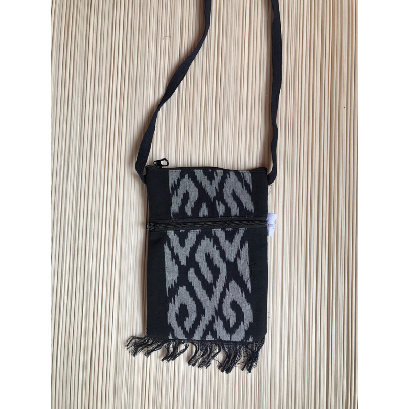 tas slempang pria dan wanita bahan tenun asli
