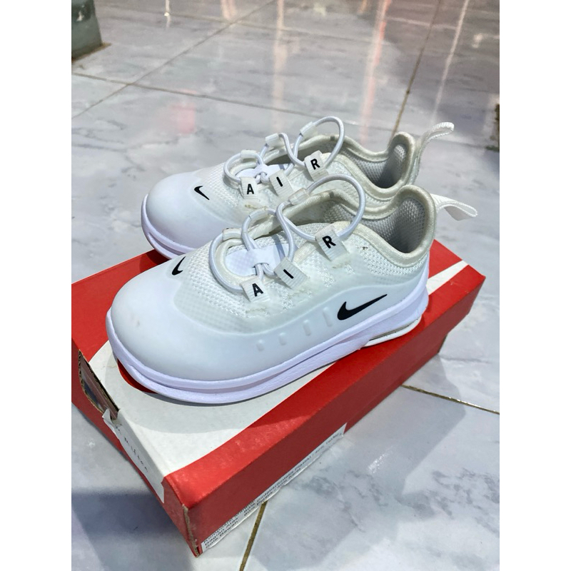 Preloved Nike air max axis (pemakaian pribadi)