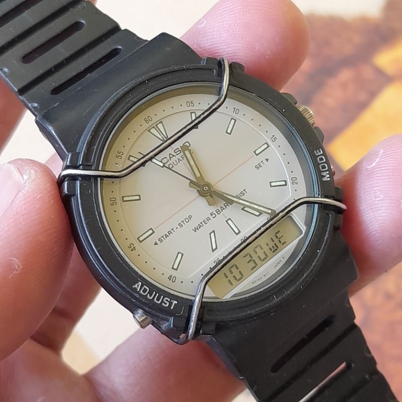 RARE VINTAGE CASIO ARW 31 ANADIGI MENS WATCH