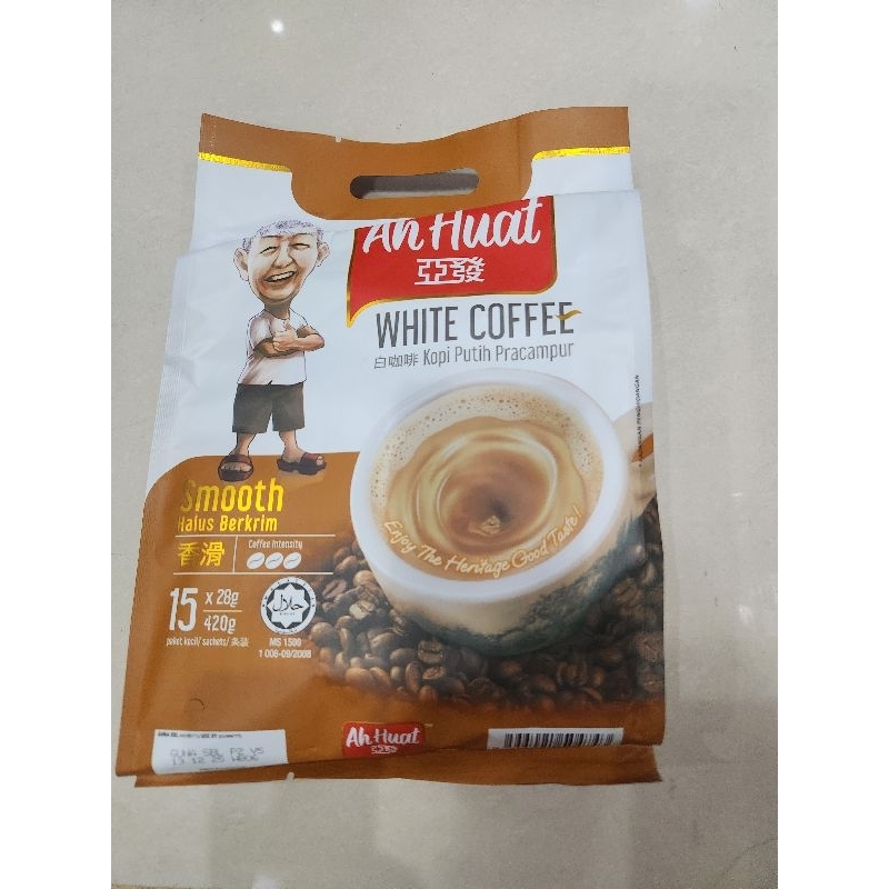 

kopi ahuat ahwat ah huat white coffee smooth halus berkrim kopi putih pracampur 420 gram (15 sachet x 28 gram)