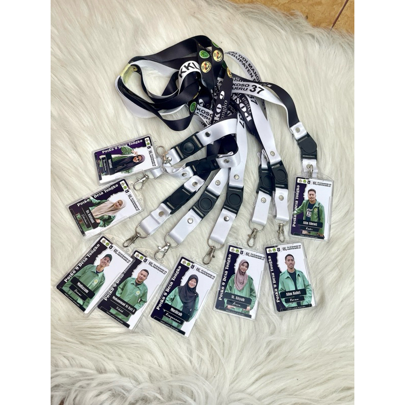 

Custom id card lanyard kartu tanda anggota, id card kkn, kartu pelajar