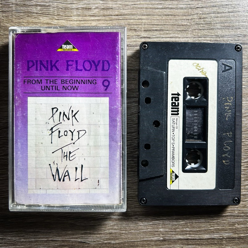 KASET PINK FLOYD - THE WALL