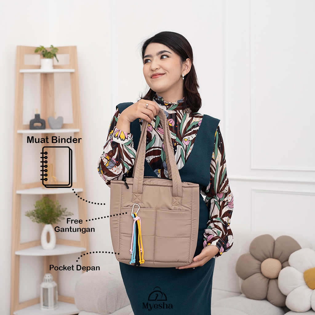 Sling bag Parasut Tas Konser Bahu Fashion Wanita Prusik Strap Selempang Puffy Button Cewek Kecil Min