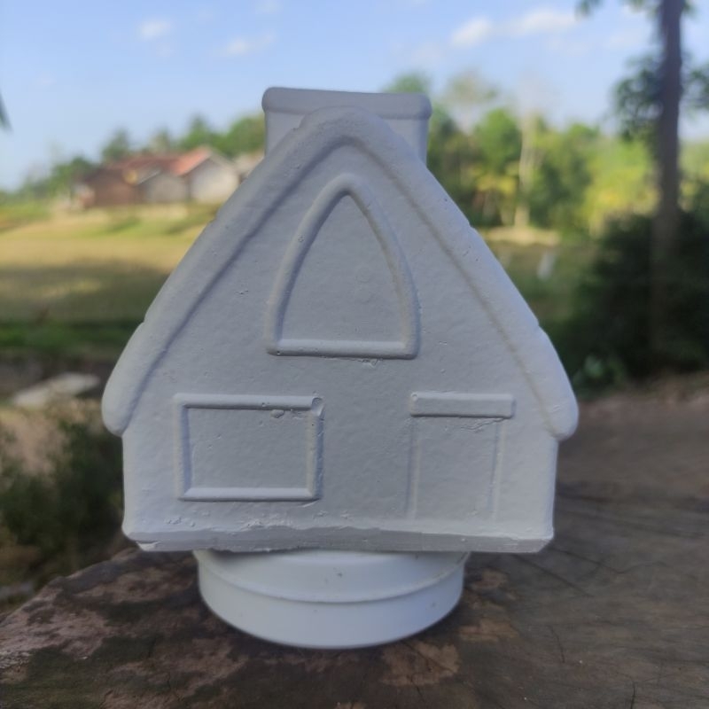 Patung gypsum lukis celengan Rumah