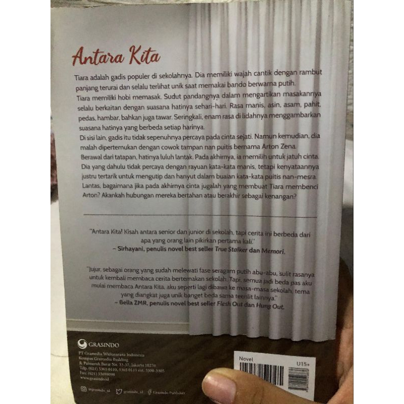 

PL BUKU NOVEL ORI, Judul "Antara Kita" Romance Remaja