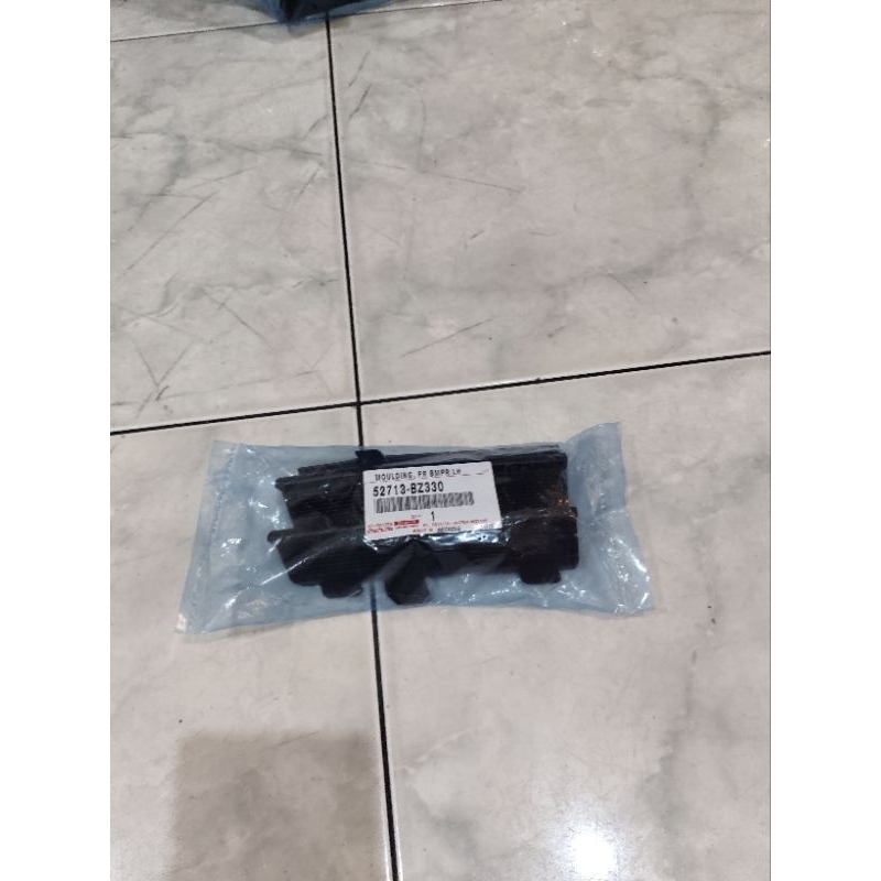 towing cover tutup derek bumper bemper depan avanza tipe G & E xenia 2019 2020 2021 ori