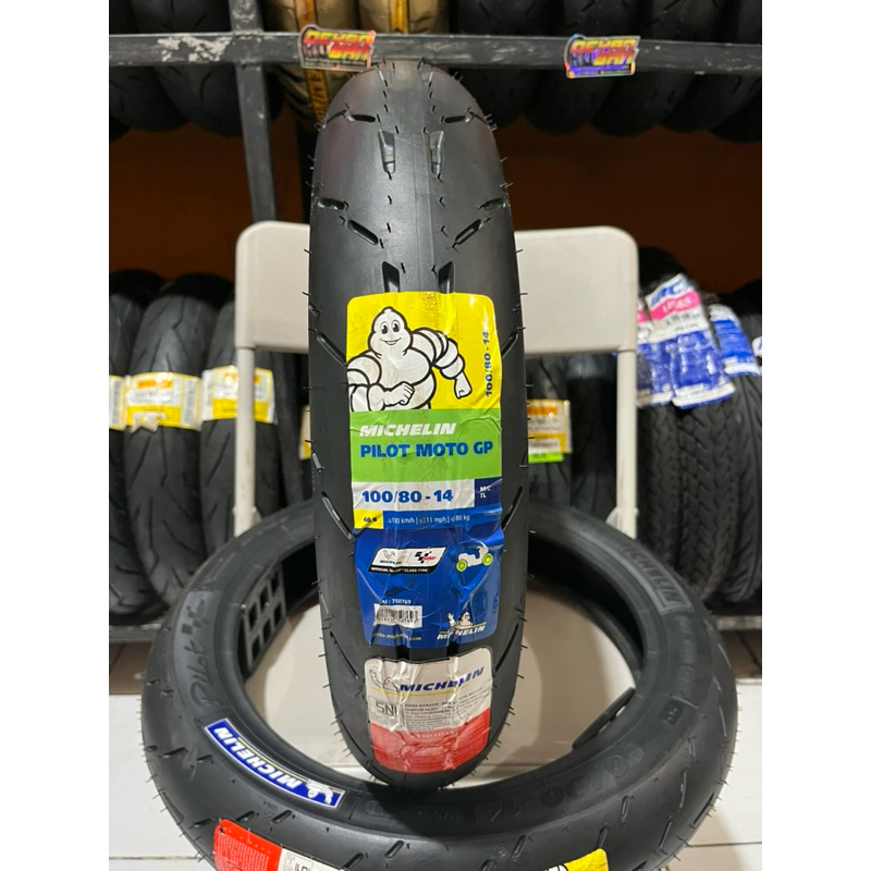 Ban motor MICHELIN PILOT MOTO GP 100/80-14 Tubeles