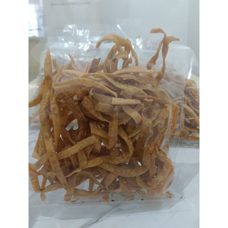 

Kue Bawang Premium / Keripik Bawang / Stik Bawang 500gr