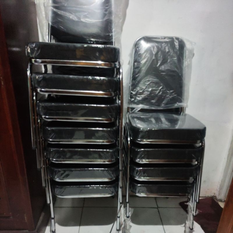 Kursi Besi Merk Vertu / Kursi Susun