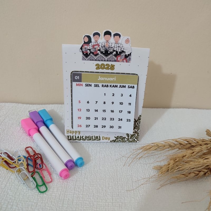 

Kalender Meja Mini 2025 Souvenir gift