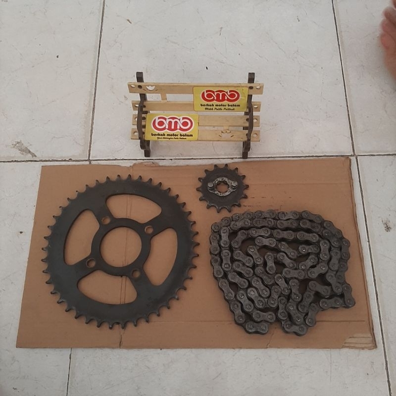 KTM Duke 200 gir gear depan belakang set rantai bekas used