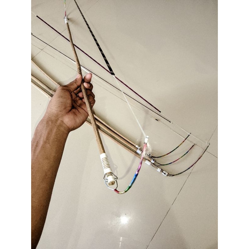 sendaren pitu pitu bugis/sendaren layangan