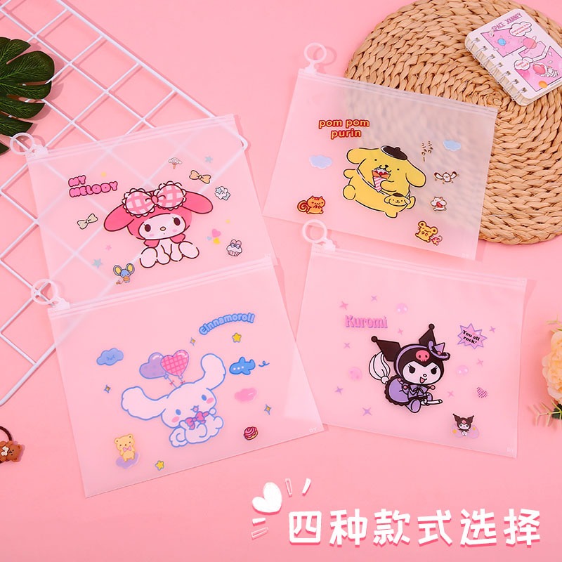 

Zipper Pouch Serbaguna Motif Sanrio / Tempat Kosmetik & Alat Tulis / Pouch Aksesoris Imut Karakter Sanrio