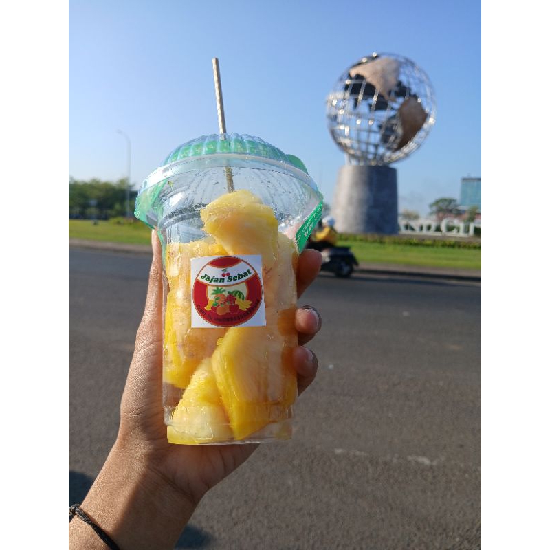 

Buah Potong Sehat Segar